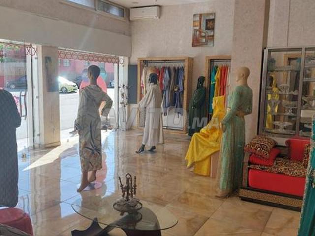 En vente magasin commercial Hay Hassani Mazola