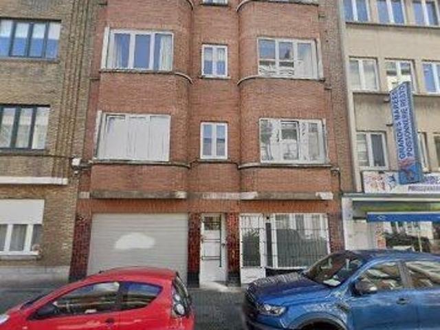 en vente publique Appartement Forest Rue du Monténégro