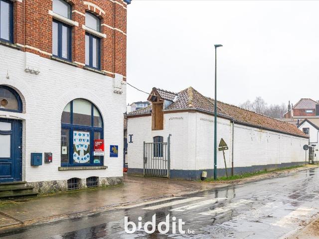en vente publique Immeuble mixte Hoeilaart Brusselsesteenweg