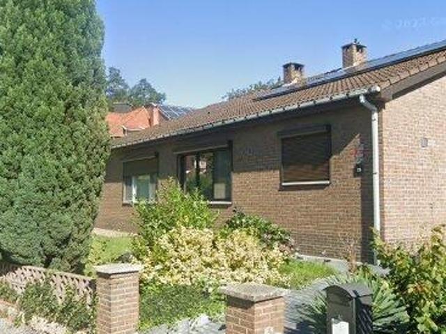 en vente publique Maison Genk Zandstraat
