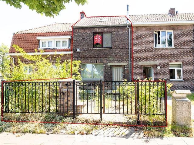 en vente publique Maison Genk Gustave Francottestraat