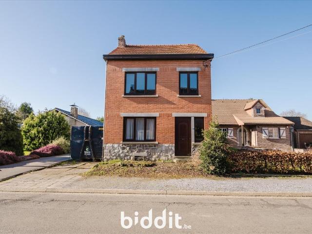 en vente publique Maison Grand Axhe Rue Georges César