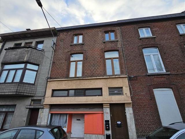 en vente publique Maison de rapport Marchienne au Pont Avenue de la Gare