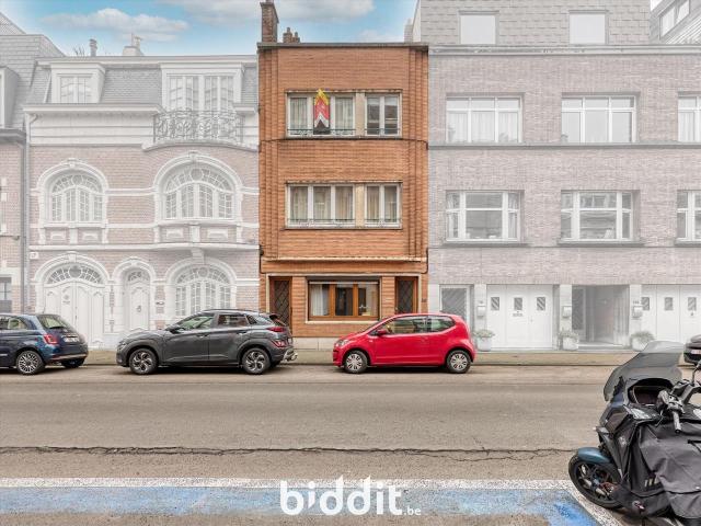 en vente publique Maison Etterbeek Rue des Atrébates