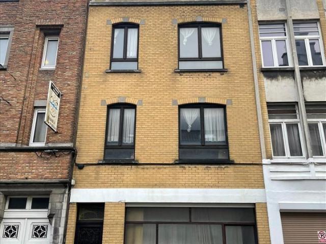 en vente publique Maison Ostende Aartshertogstraat