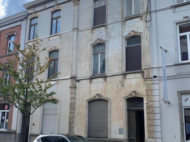 en vente publique Maison La Louvière Rue de la Loi