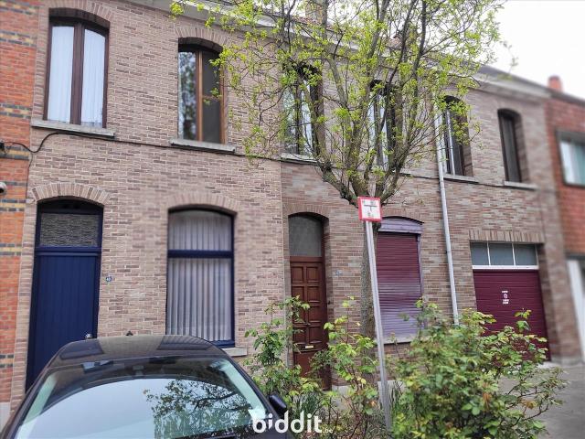 en vente publique Maison Sint Niklaas Kazernestraat