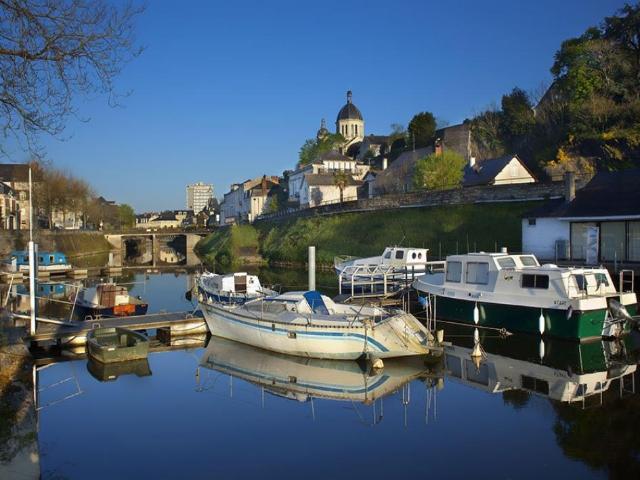 En ville terrain à vendre 421m²