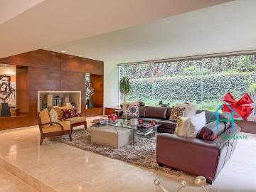 En Zona Exclusiva CDMX con Jardín y Family Room