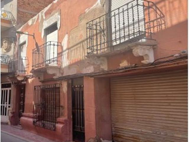 EN ALCANTARILLA CASA DE PUEBLO PARA REFORMAR