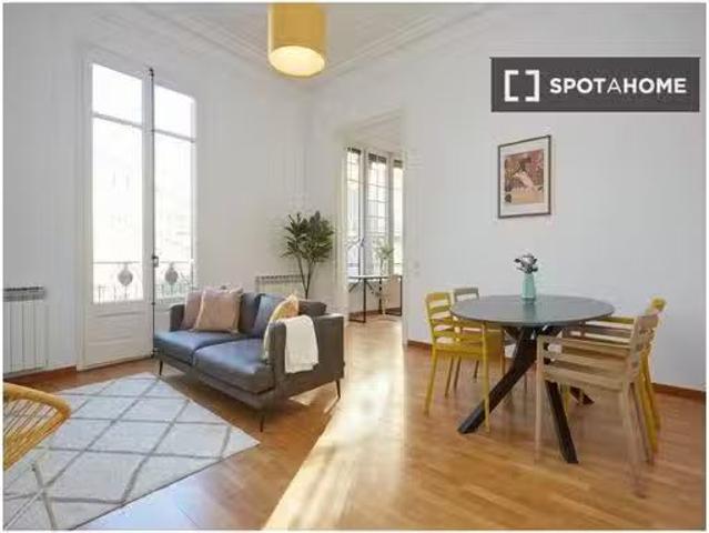 ¡Oferta! Apartamento de 2 dormitorios en alquiler en La Dreta.