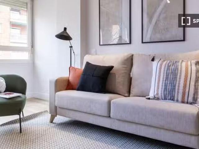 Nuevo Apartamento de 3 dormitorios en alquiler en Nueva España.