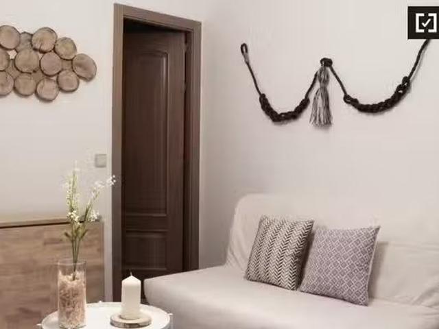 Nuevo Encantador apartamento de 1 dormitorio en alquiler en At.