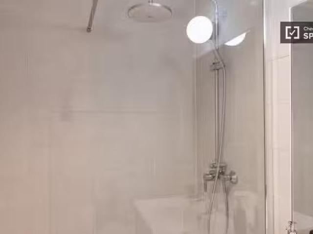 Nuevo Estudio en alquiler en Ventas, Madrid