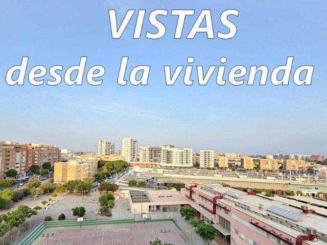 EN ALQUILER FABULOSO PISO ATICO EN ALMERIA CAPITAL, ZONA AVDA.MEDITERRANEO Y CARREFOUR