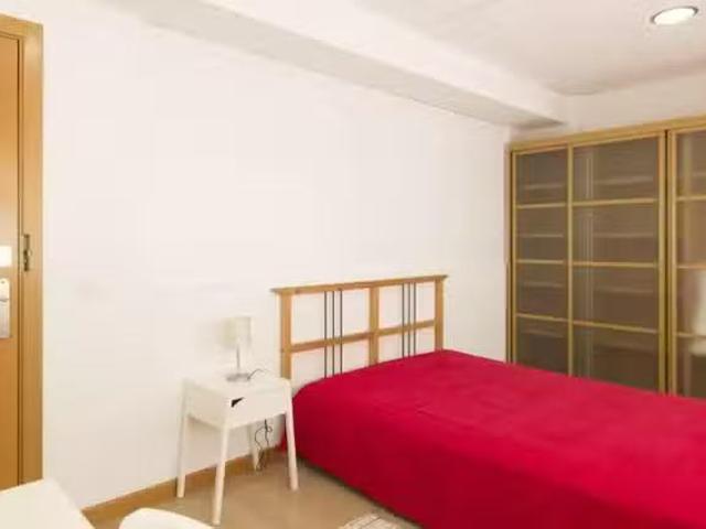 ¡En alquiler! Habitación en Avenida de América, Guindalera