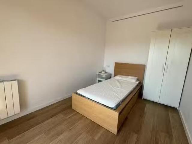 ¡En alquiler! Habitación en Avinguda de Francesc Macià