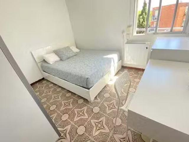 ¡Renta! Habitación en Calle Alcocer