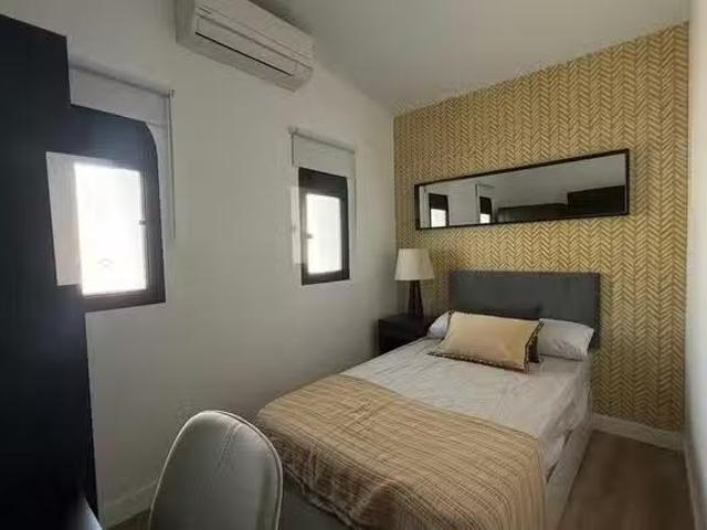Bonito Habitación en Calle Duero, El Bosque