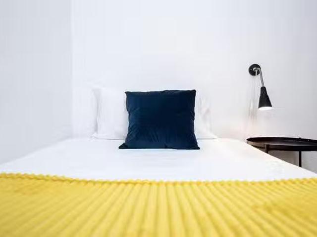 Acogedor Habitación en Calle de Alberto Aguilera, Gaztambide