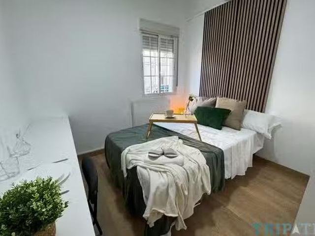 ¡En alquiler! Habitación en Calle Fitero