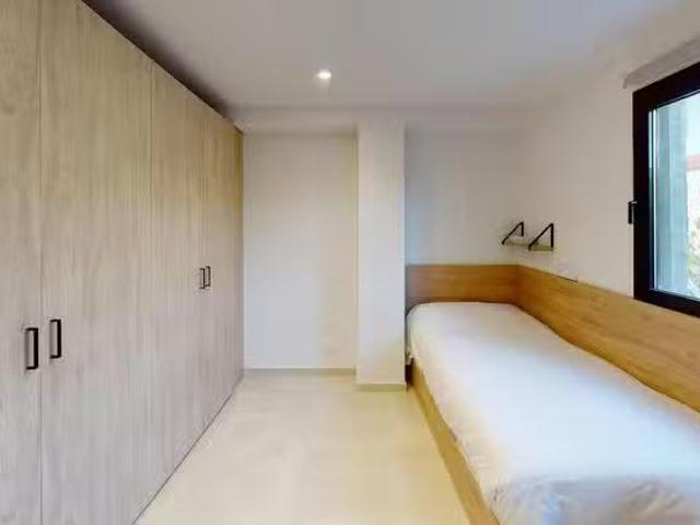 ¡Oferta! Habitación en Calle Sor Francisca Armendáriz