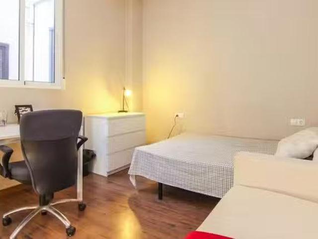 Acogedor Habitación en Carrer de les Garrigues, Sant Francesc