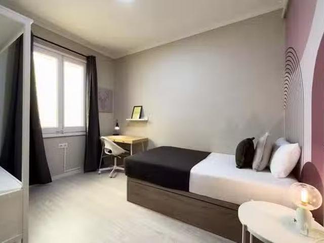 ¡Renta! Habitación en Carrer de Numància