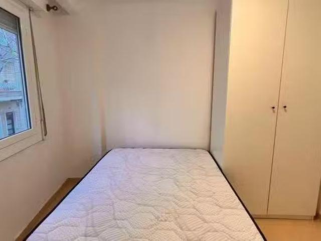 Barato Habitación en Carrer Orient