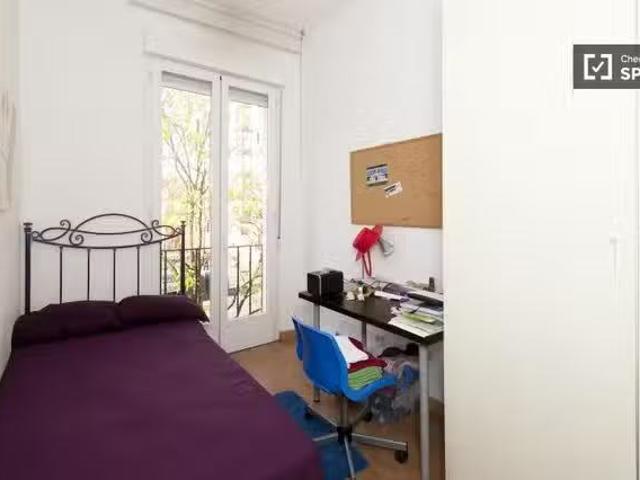 Único Habitación en piso compartido en alquiler en Palacio, Ma.