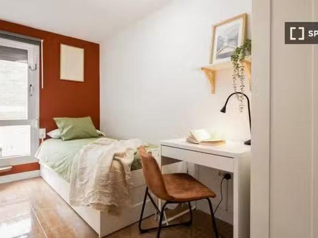 ¡En alquiler! Habitación en piso compartido en alquiler en Sab.