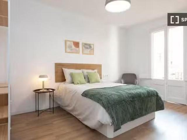Encantador Habitación en piso compartido en barcelona
