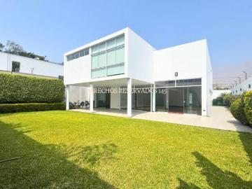 ¡En Alquiler! Moderna Casa Independiente de 500m2 – Sol de La Molina 2da Etapa