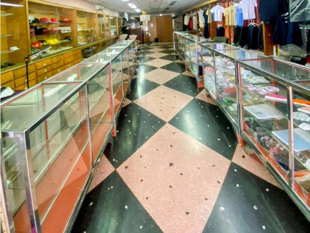 En Alquiler Local Comercial en Boulevard Almarza Pérez, Macy. Aragua
