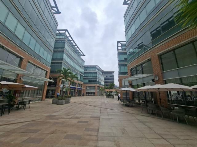 En alquiler local de 23m², e PB de Ciudad Center, Boleita Norte
