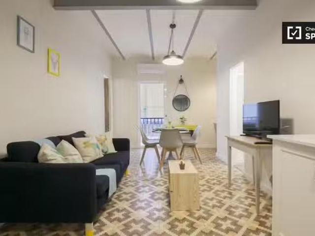 ¡En alquiler! Luminoso apartamento de 2 dormitorios en alquile.