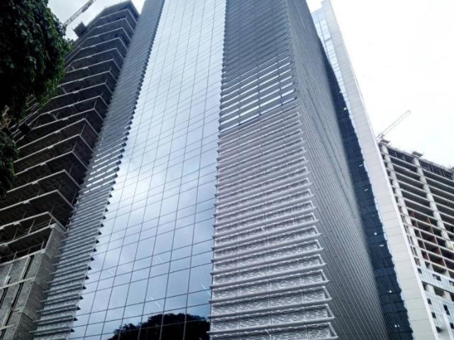 EN ALQUILER OFICINA PREMIUM EN LAS MERCEDES /#LA