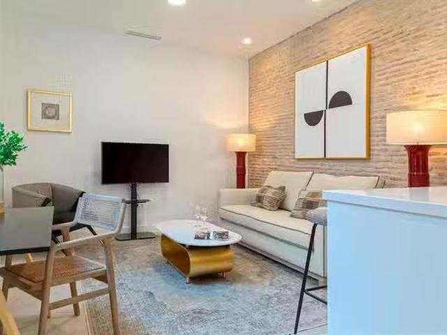 ¡Oferta! Piso de 1 habitación en Calle Feria, Feria