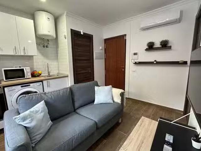 Nuevo Piso de 1 habitación en Calle San Clemente