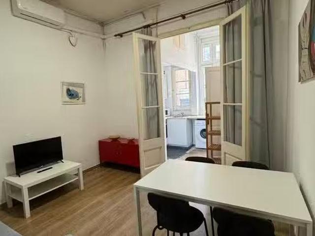 Bonito Piso de 1 habitación en Carrer de Verdi, Gràcia