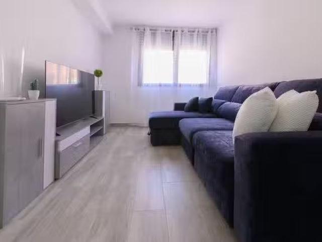 ¡Recién llegado! Piso de 1 habitación en Madrid
