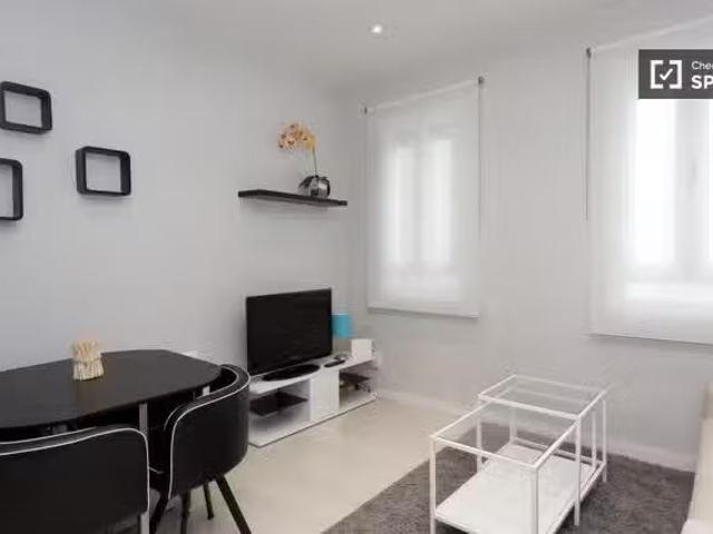 Único Piso interior de 2 habitaciones en alquiler en Atocha, M.