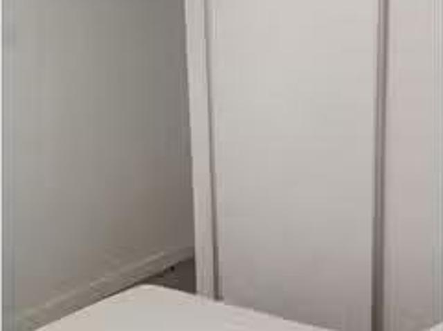 ¡En alquiler! Se alquila habitación en apartamento de 4 dormit.
