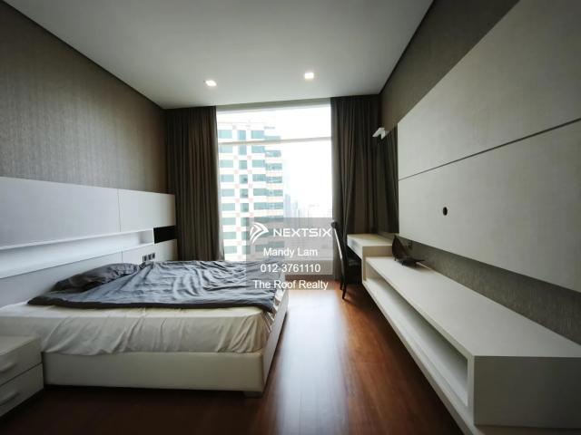 En Bloc Commercial Building for Education in Kuala Lumpur