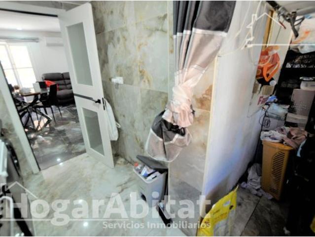 ¡EN BUENA ZONA! IMPECABLE, REFORMADO Y TODO EXTERIOR CON BALCÓN