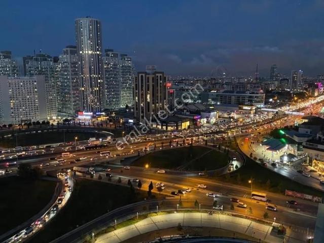 En Büyük Tip Balkonlu Ve Güzel Manzalalı Eşyalı 1+1