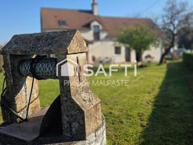 en campagne berrichonne à 10mn de la Charité sur Loire