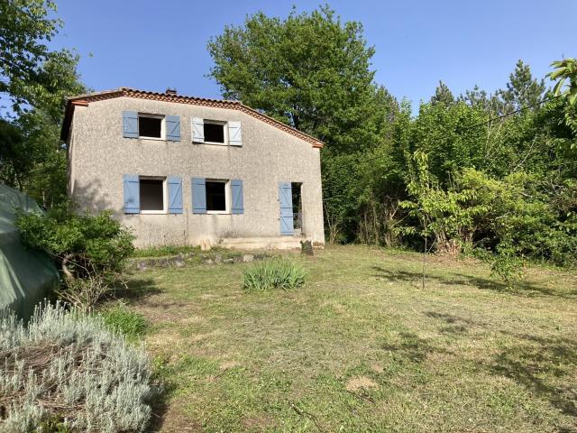 En campagne maison T4 sur 2 niveaux