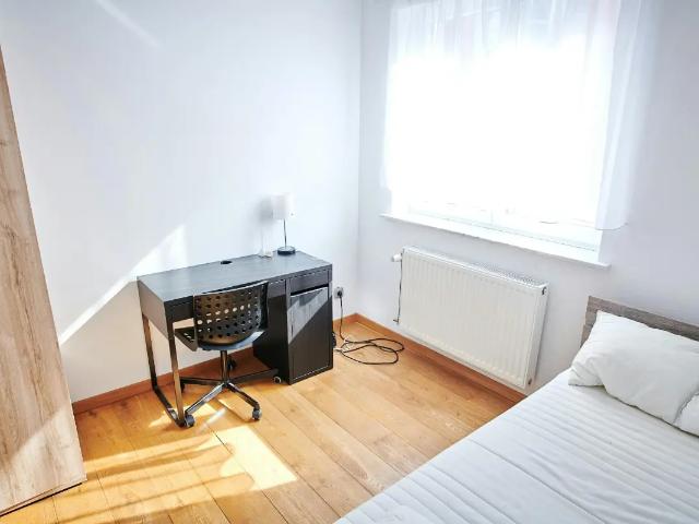 en colocation Appartement Forest Avenue de la Verrerie