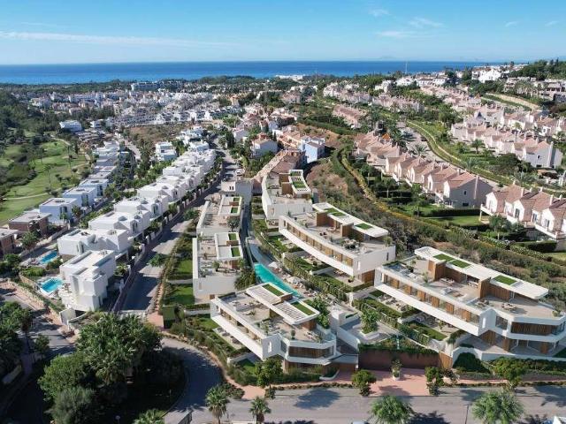 En el corazón de la Nueva Milla de Oro, en una de las zonas. 431m² Estepona